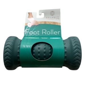 Balance Collection Foot Roller in Dark Green